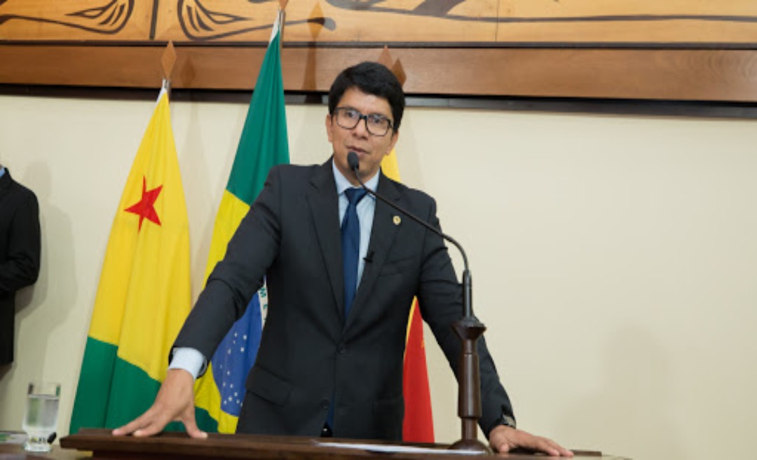 Após nomeação de Socorro, Jenilson Leite diz que não retira assinatura da CPI da Educação